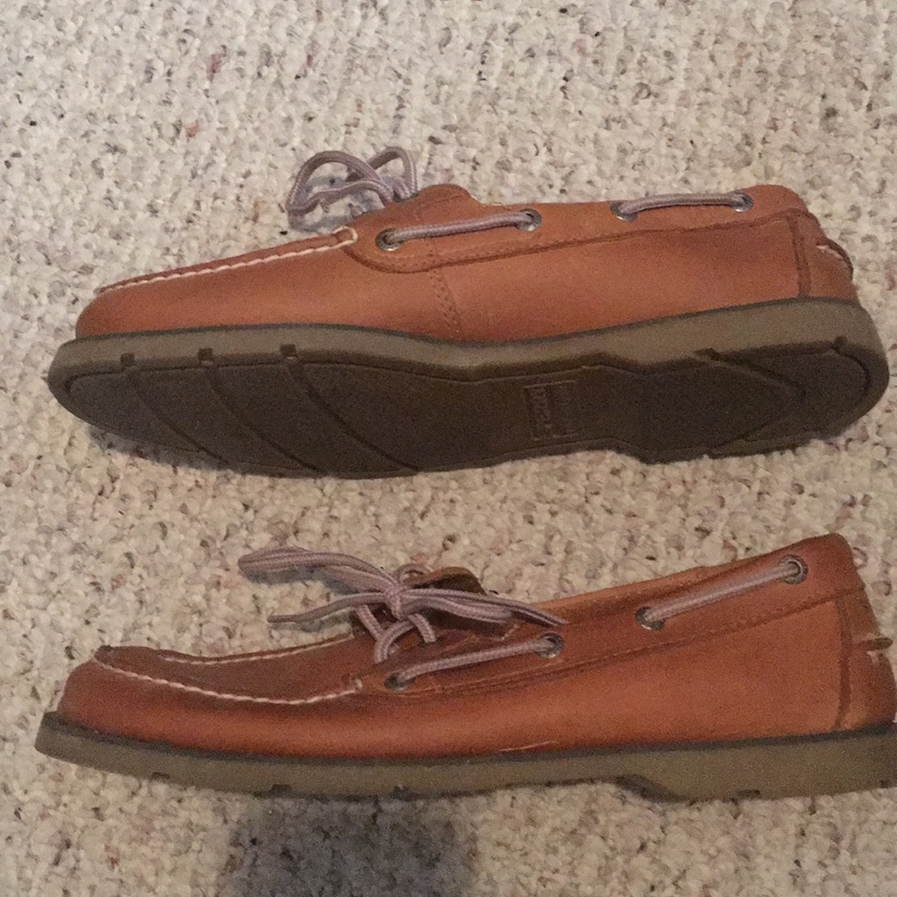 Sperry - Picture 2 of 2